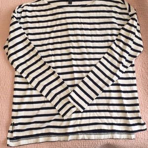 Cruise wear time!  Striped boatneck tee.